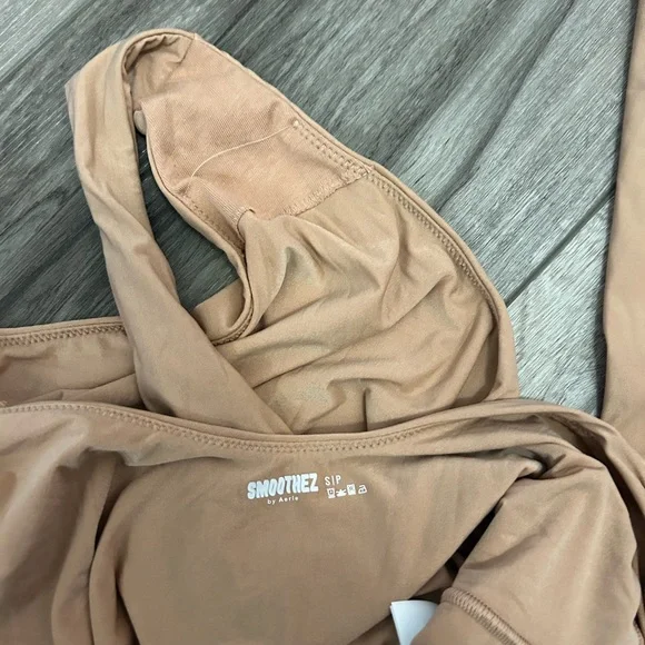 AerieLong Sleeve Nude Bodysuit - Picture 3 of 3